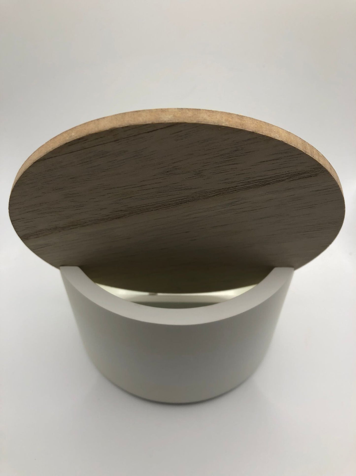 Jewelry box with personalized lid
