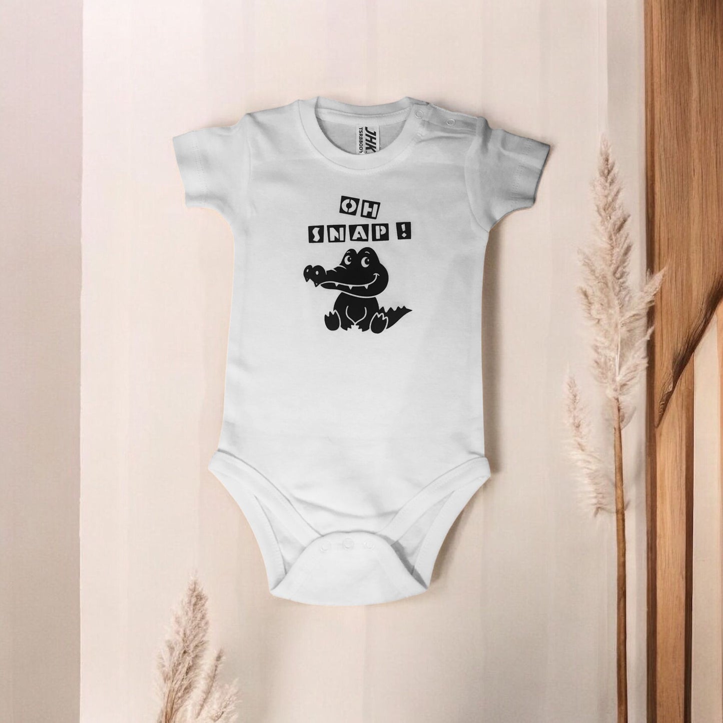 Personalized baby romper - short sleeves