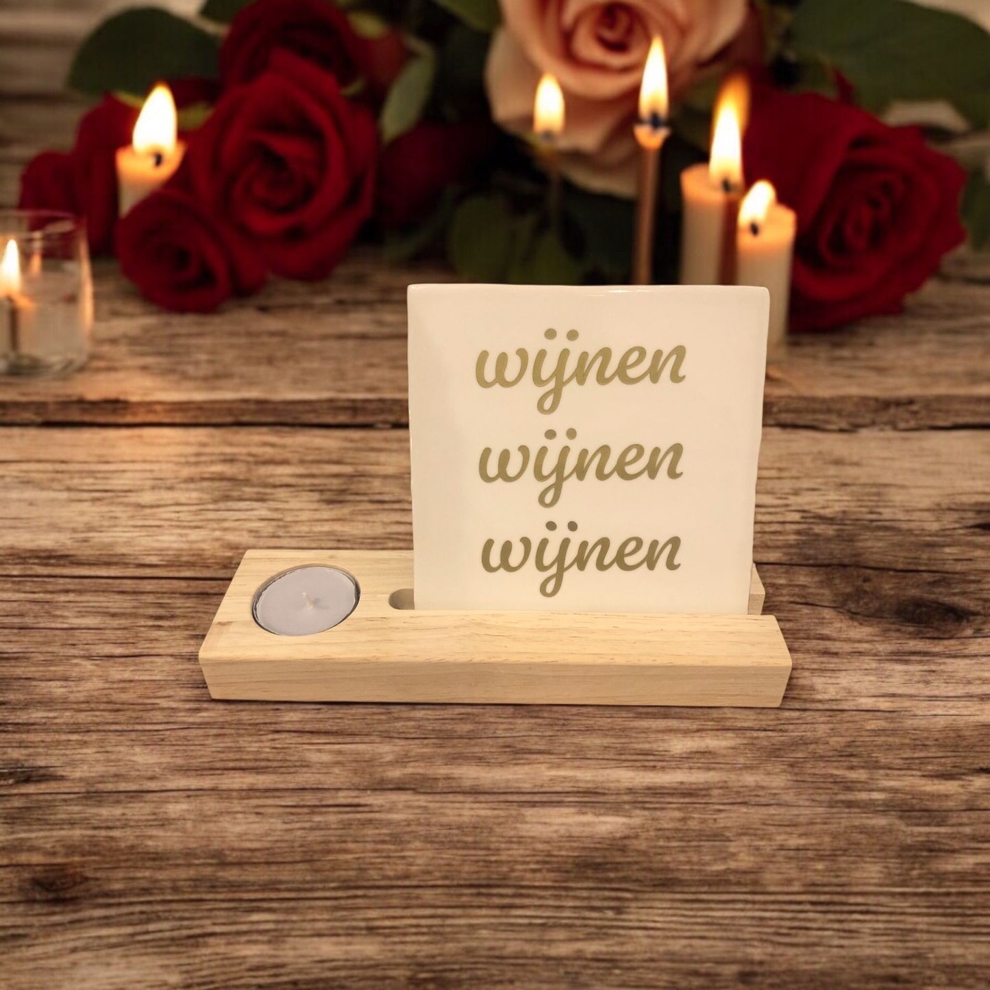 TEGEL wijnen wijnen wijnen - met houten staander